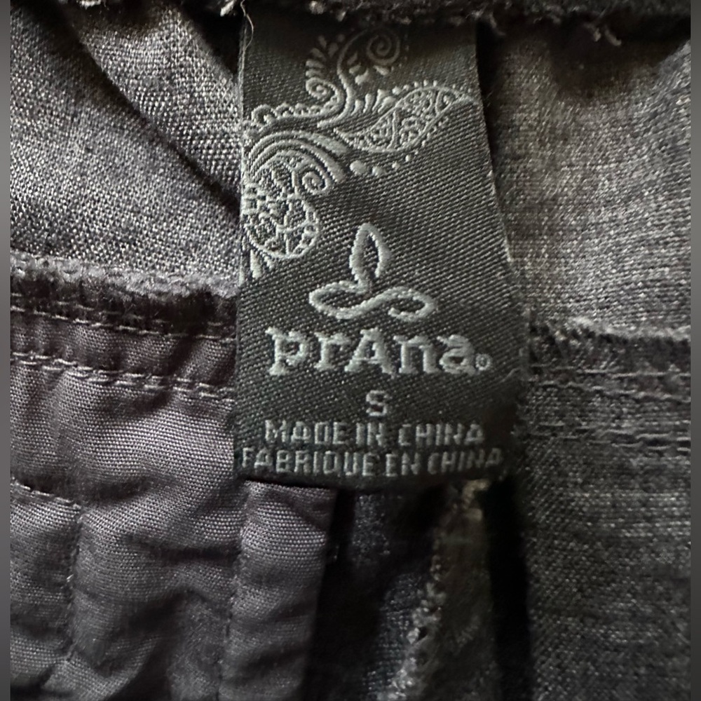 Prana NWOT charcoal pants - Picture 7 of 8